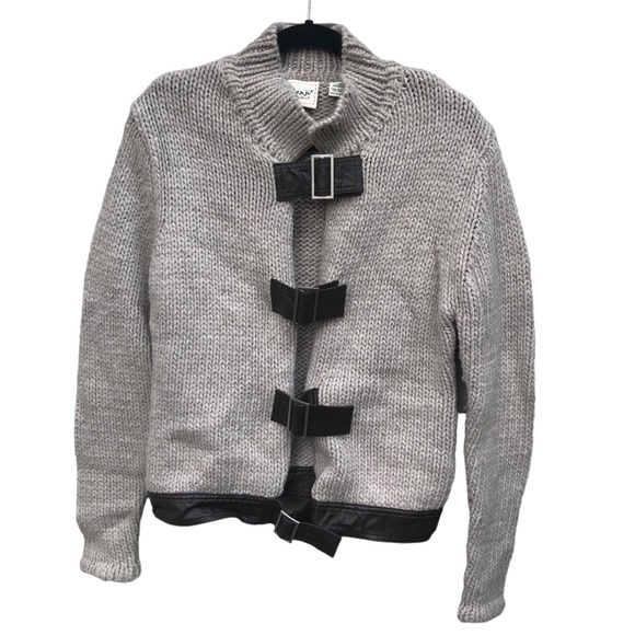 Kenji Hand Knit Beige Sweater with Leather Detailed Buckles size XL - Picture 4 of 8